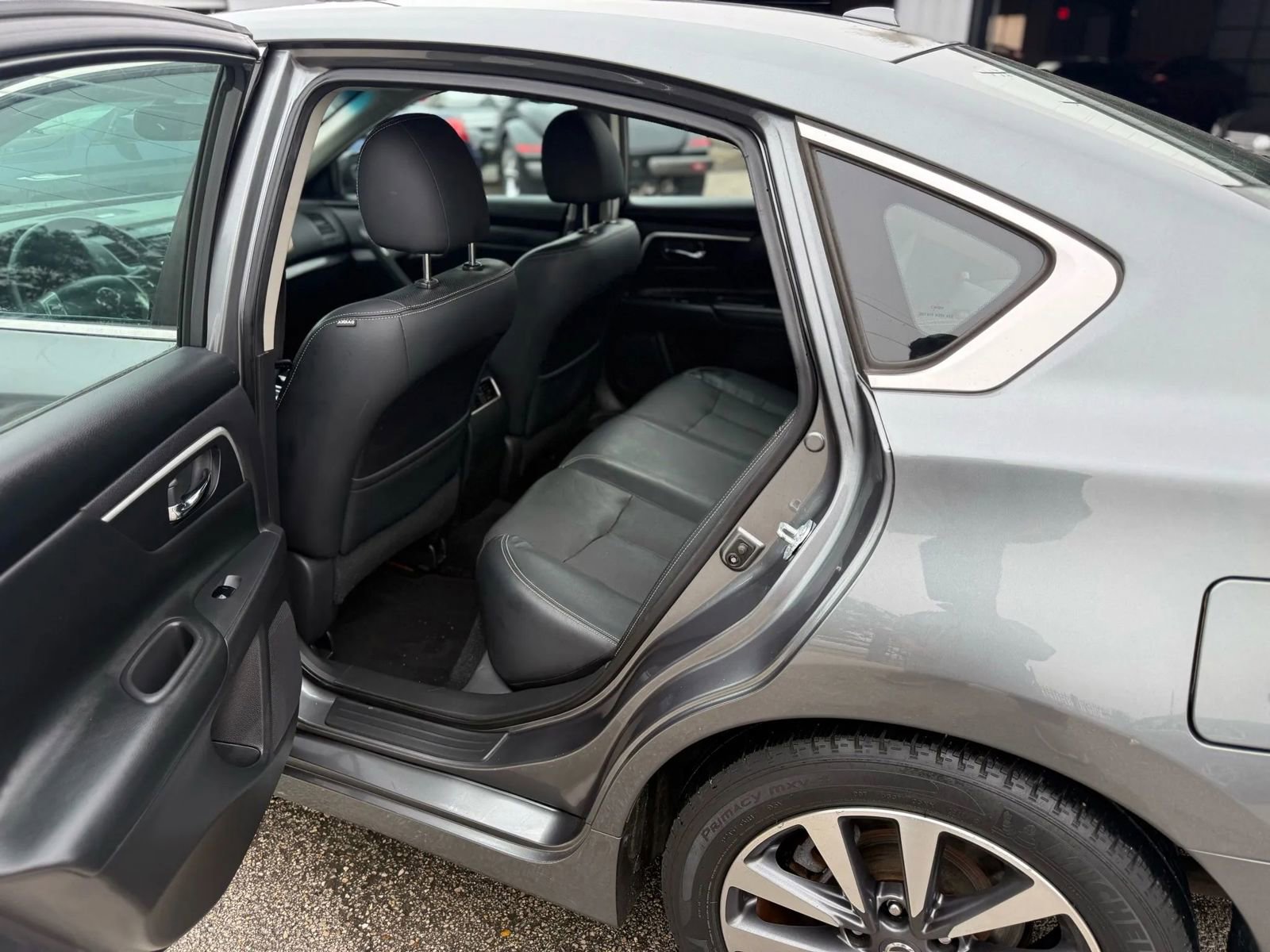 Used 2017 Nissan Altima 2.5 SL w/ Moonroof Package image 21