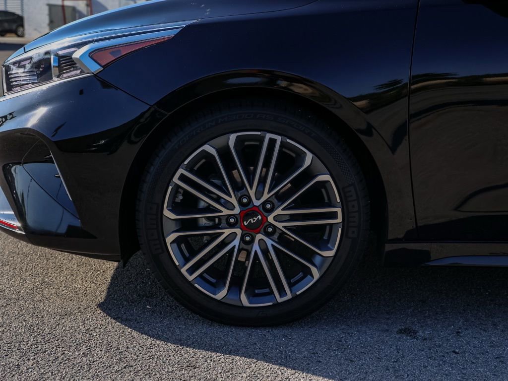 Used 2023 Kia Forte GT-Line w/ GT-Line Technology Package image 11
