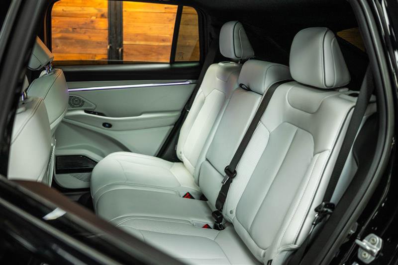 Used 2025 Jeep Wagoneer S Limited image 10