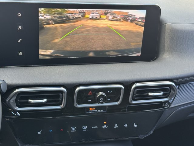 New 2026 Nissan Sentra SV w/ SV Convenience Package FWD image 9