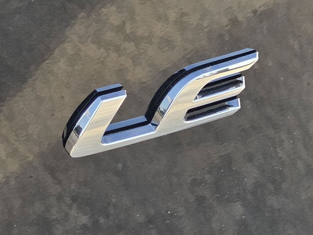 Used 2026 Toyota Corolla LE FWD image 11