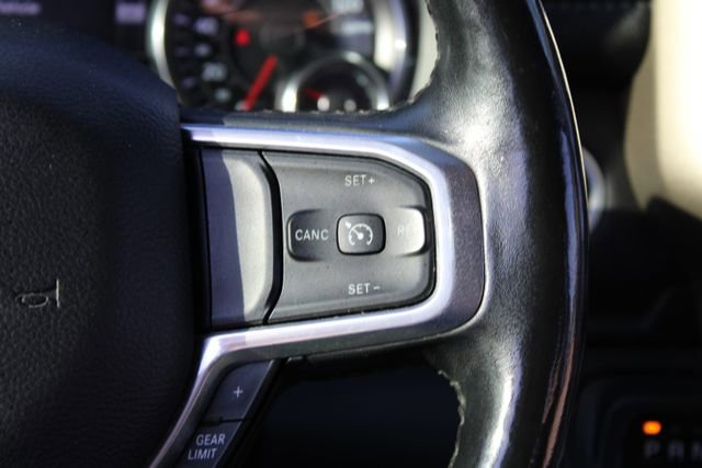 Used 2019 RAM 1500 Laramie AWD/4WD image 21