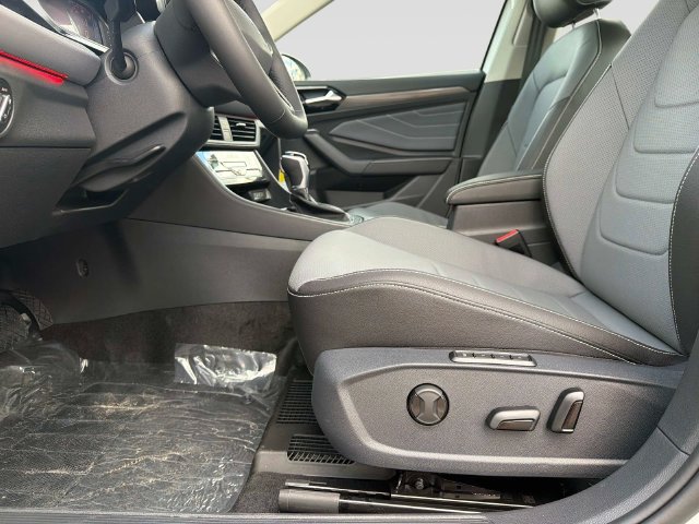 New 2027 Volkswagen Jetta SEL FWD image 18