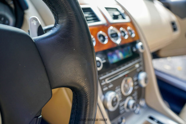 Used 2015 Aston Martin DB9 Volante image 50