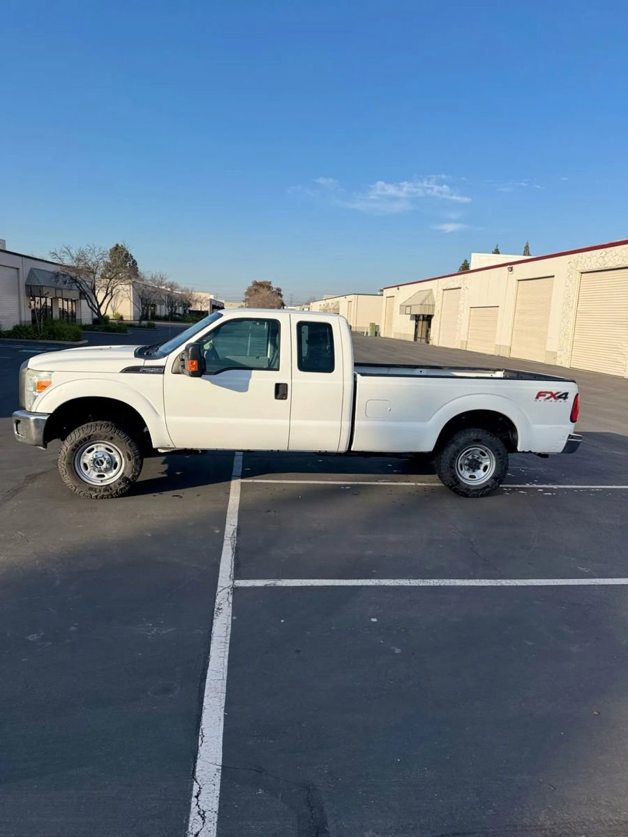 Used 2015 Ford F250 XL w/ Power Equipment Group image 4