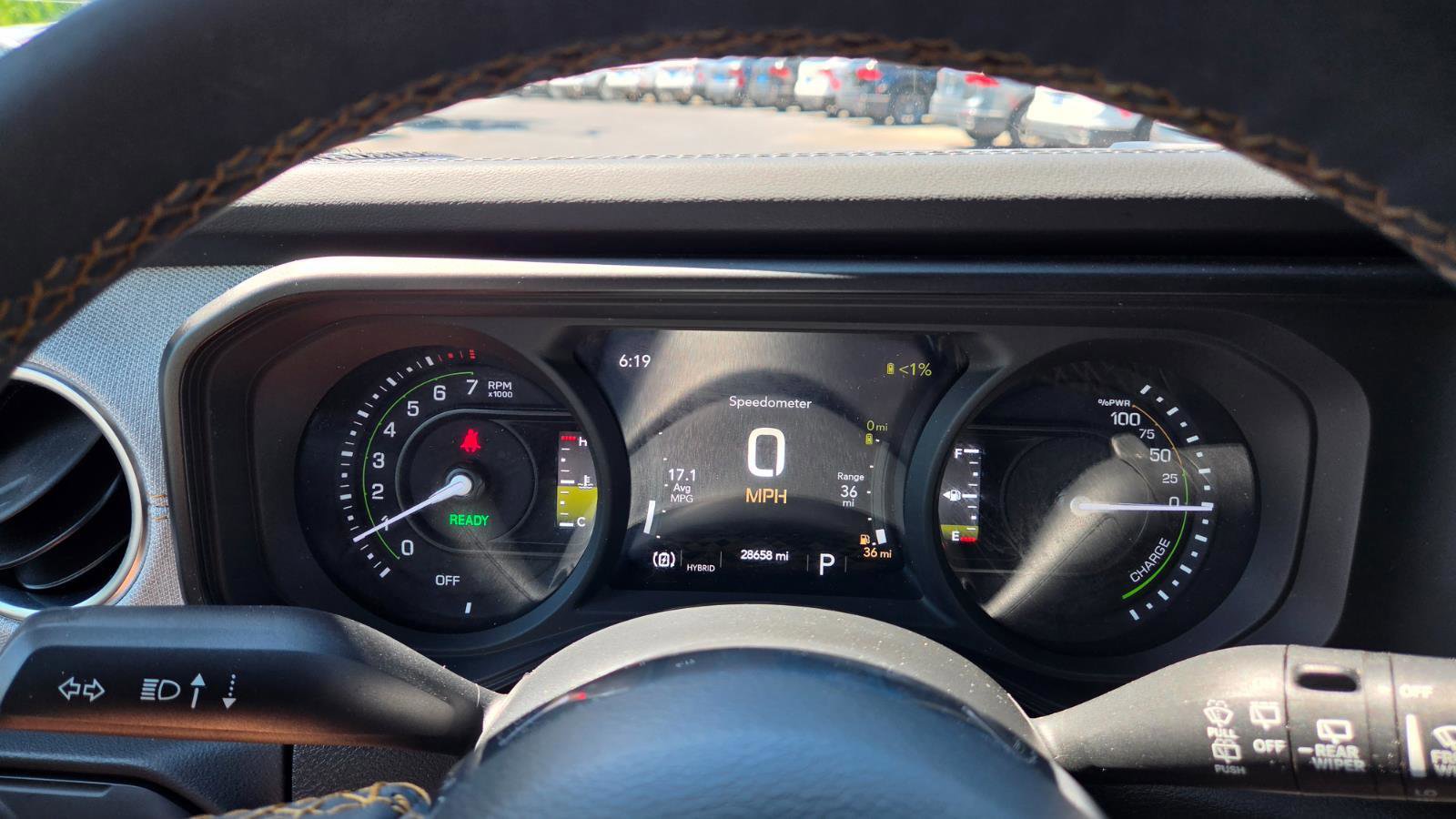 Used 2024 Jeep Wrangler Sahara image 32