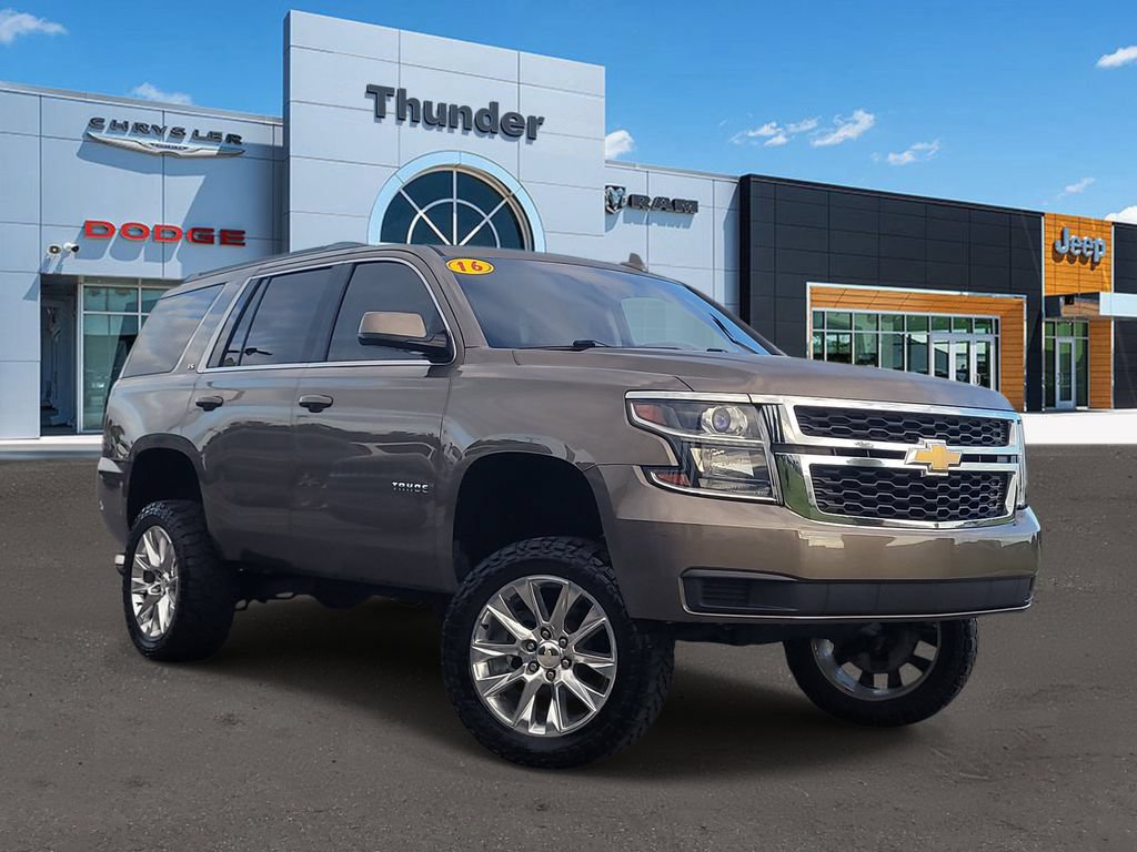 Used 2016 Chevrolet Tahoe LS RWD image 1