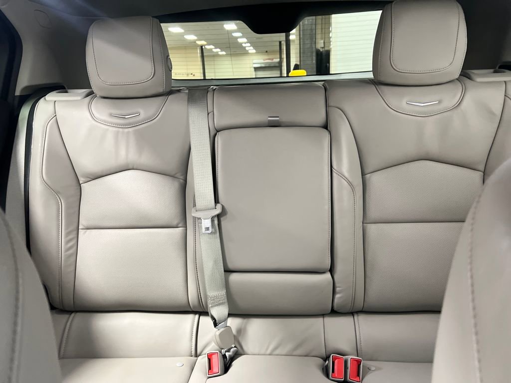 Used 2020 Cadillac XT4 Premium Luxury w/ Enhanced Visibility Package image 29