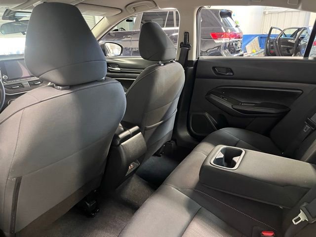 Used 2024 Nissan Altima 2.5 SV image 17