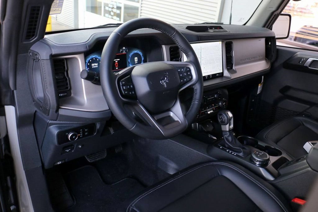 New 2026 Ford Bronco Outer Banks AWD/4WD image 16