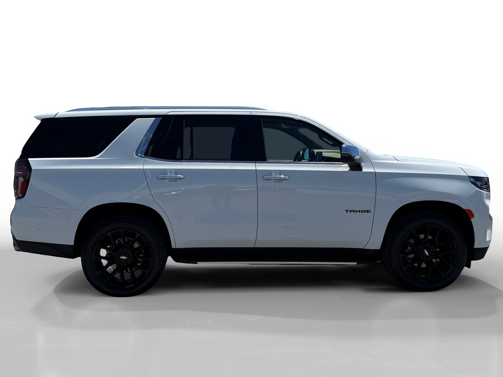 Used 2023 Chevrolet Tahoe Premier w/ Advanced Technology Package AWD/4WD image 6