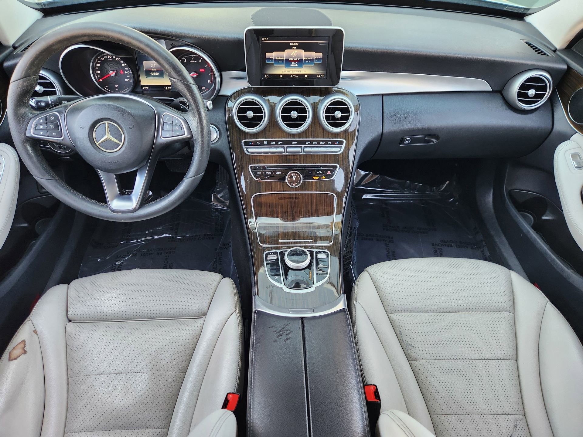 Used 2017 Mercedes-Benz C 300 Sedan image 2