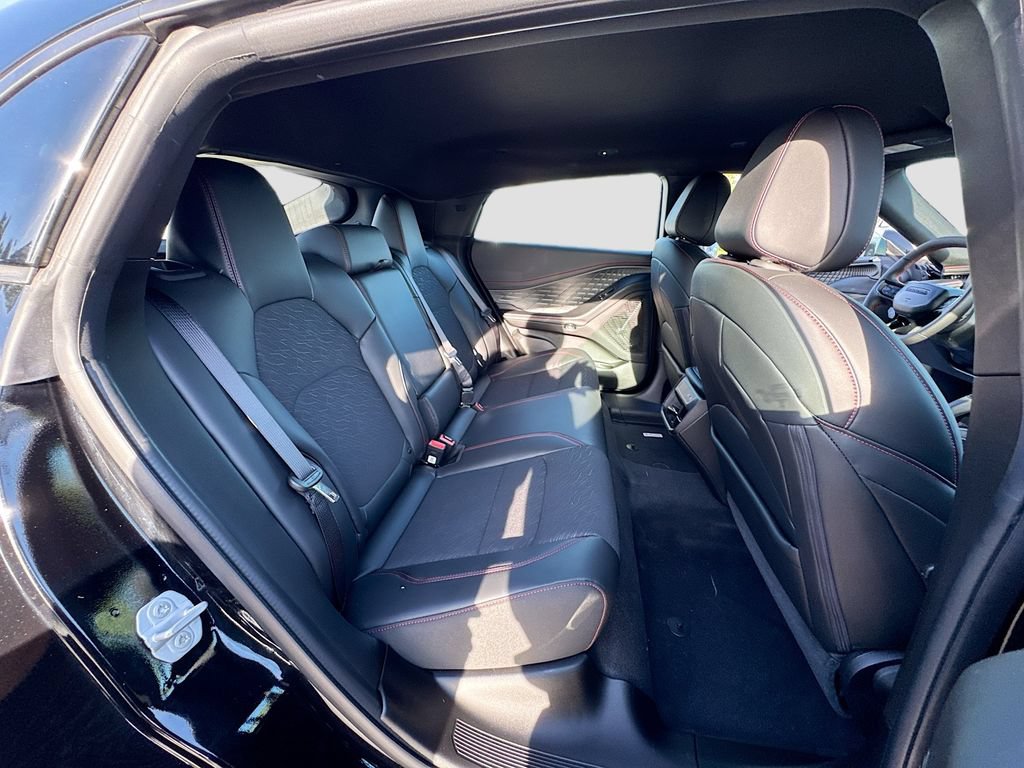 New 2026 Dodge Charger R/T w/ Driver Convenience Group AWD/4WD image 30