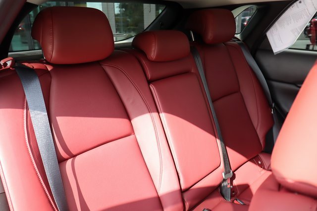 Certified 2025 MAZDA CX-30 AWD 2.5 S w/ Preferred Package image 13