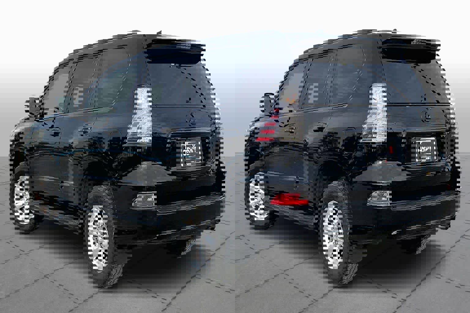 Used 2019 Lexus GX 460 image 11