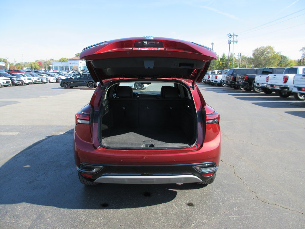 Used 2023 Buick Envision Essence w/ Sport Touring Package FWD image 8