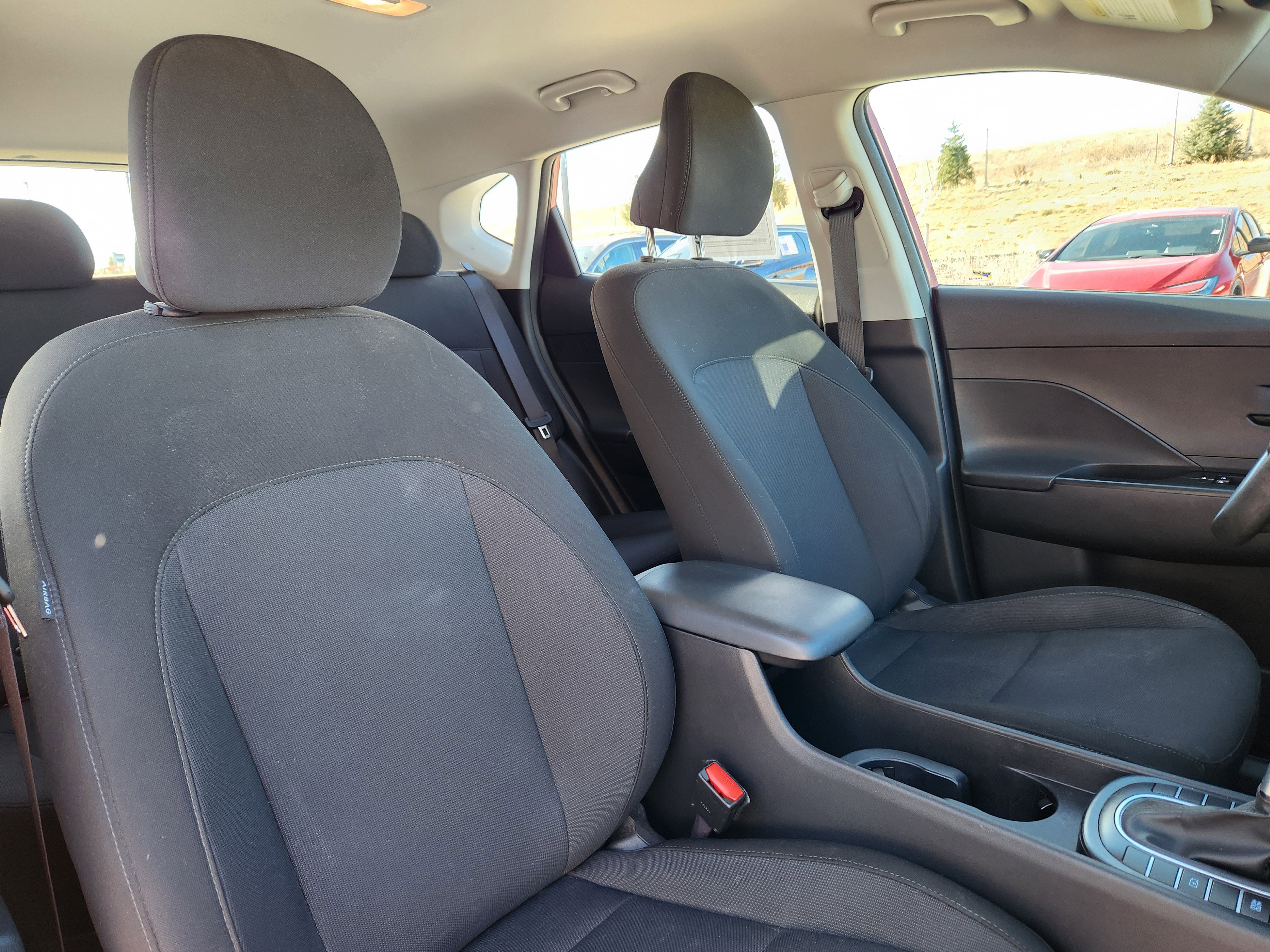 Certified 2024 Hyundai Kona SE image 14