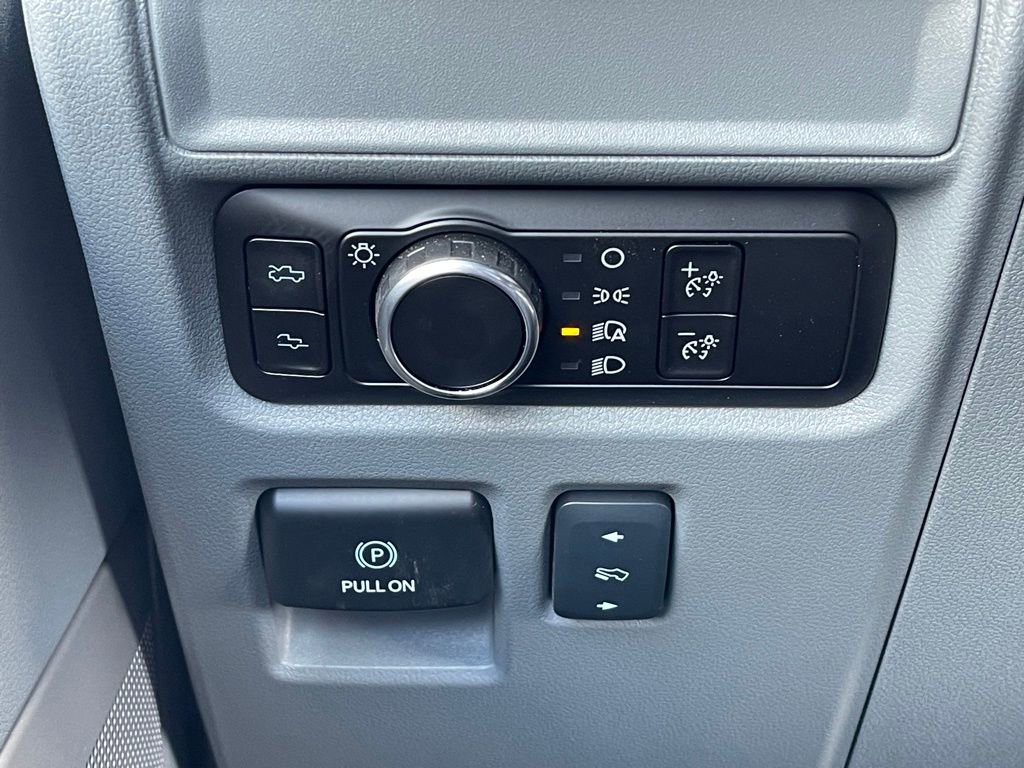 New 2025 Ford F150 Lightning Flash image 14