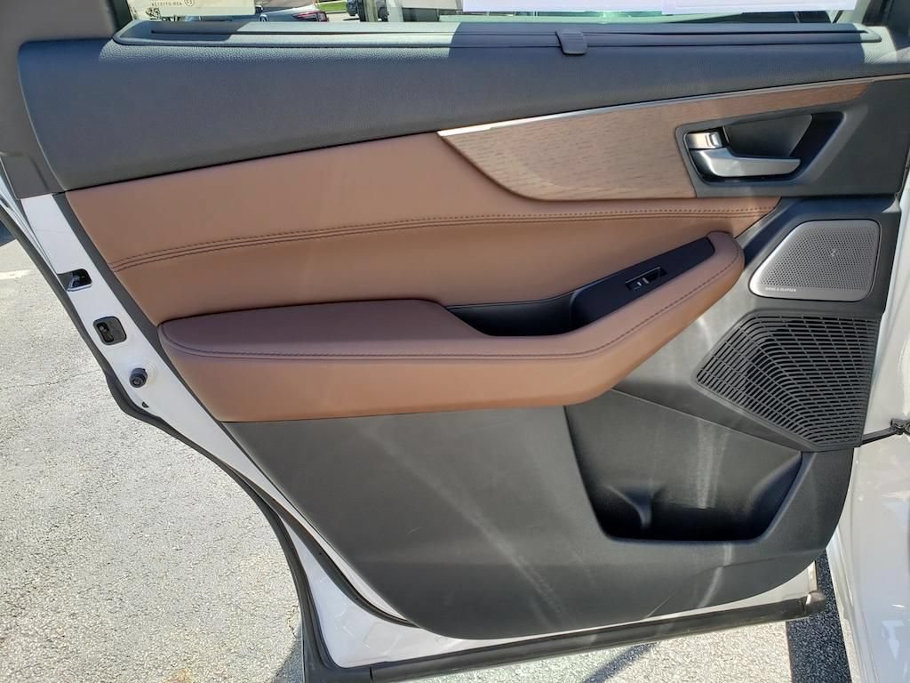 Certified 2026 Acura MDX SH-AWD w/ Advance Package image 34