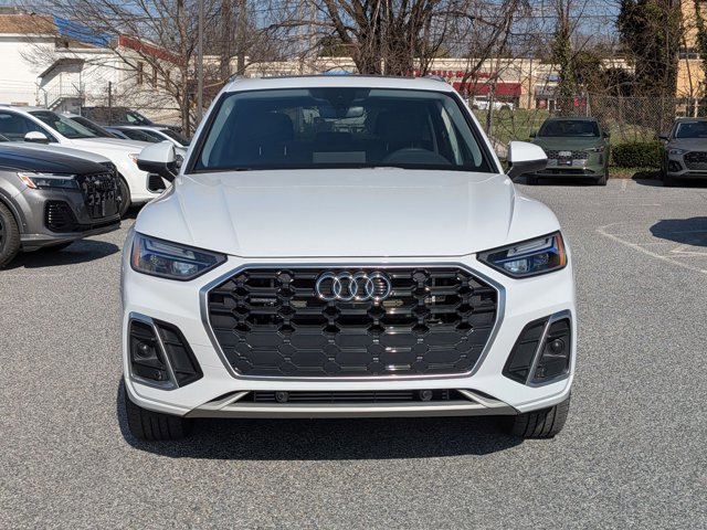 Certified 2024 Audi Q5 e Premium Plus w/ Premium Plus Package image 2