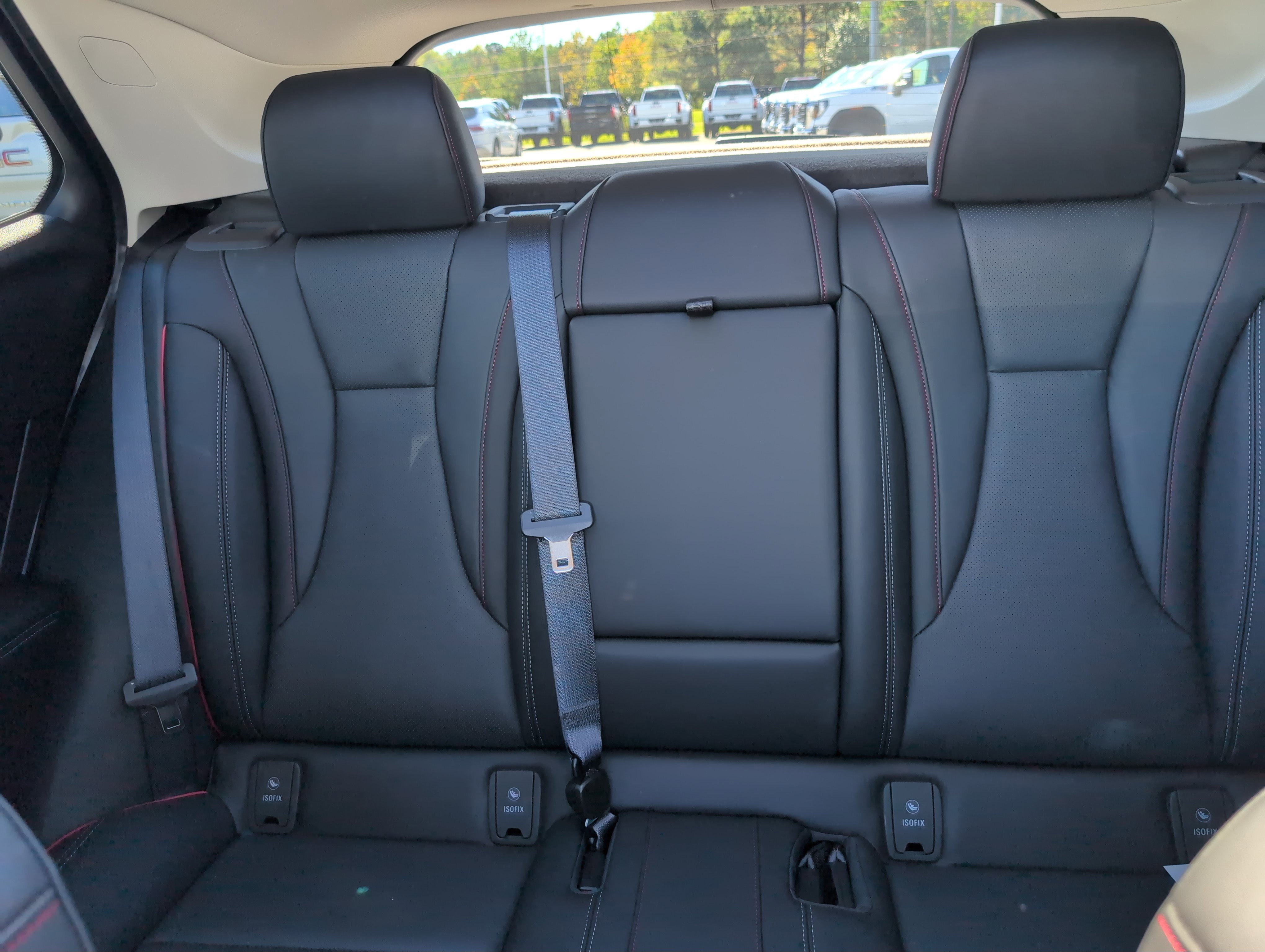 Used 2023 Buick Envision Essence w/ Sport Touring Package image 29