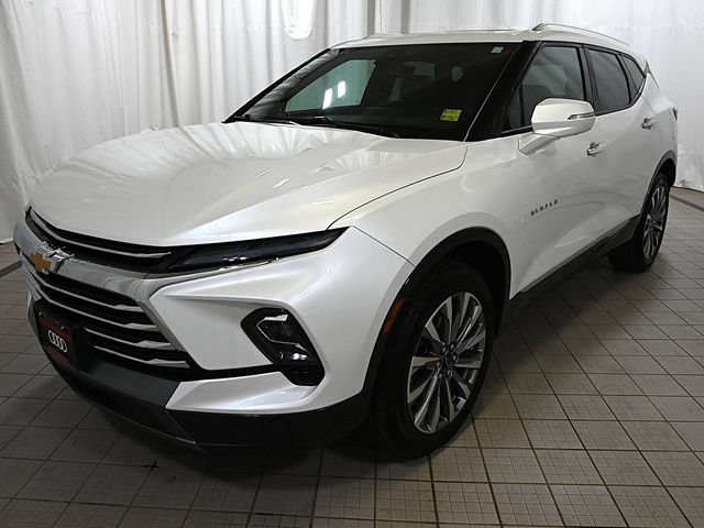 Used 2023 Chevrolet Blazer Premier w/ Driver Confidence II Package AWD/4WD image 17