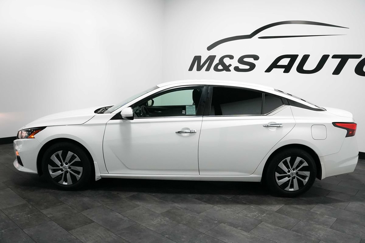 Used 2022 Nissan Altima 2.5 S FWD image 3