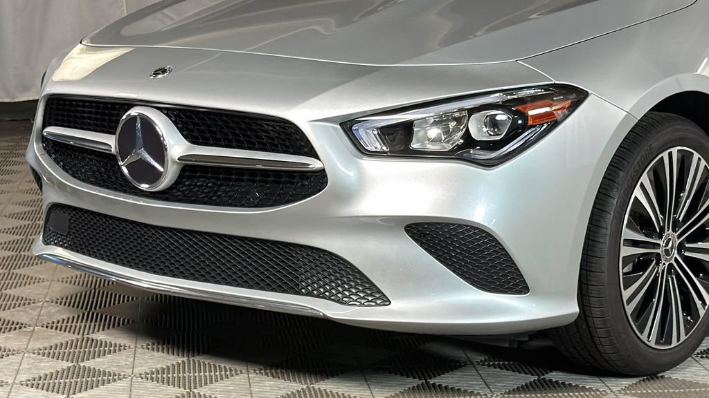 Used 2023 Mercedes-Benz CLA 250 4MATIC image 3