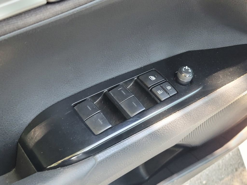 Used 2025 Toyota Camry LE FWD image 16