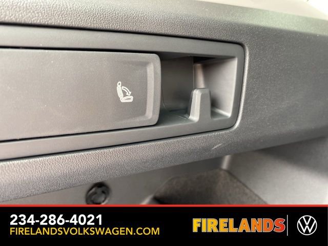 New 2025 Volkswagen Tiguan SE image 71