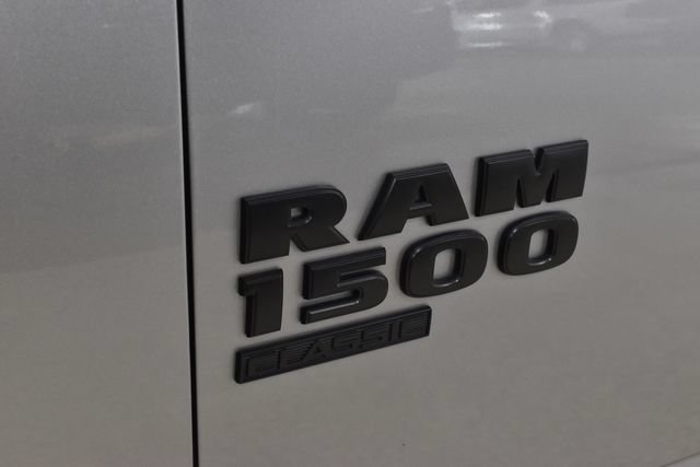 Used 2024 RAM 1500 Warlock AWD/4WD image 36
