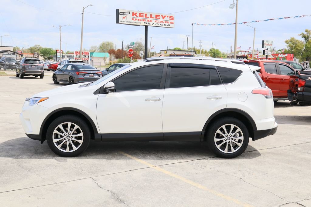 Used 2018 Toyota RAV4 Limited w/ Advanced Technology Package image 5