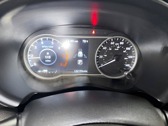 Used 2020 Nissan Kicks SR w/ SR Premium Package FWD image 19