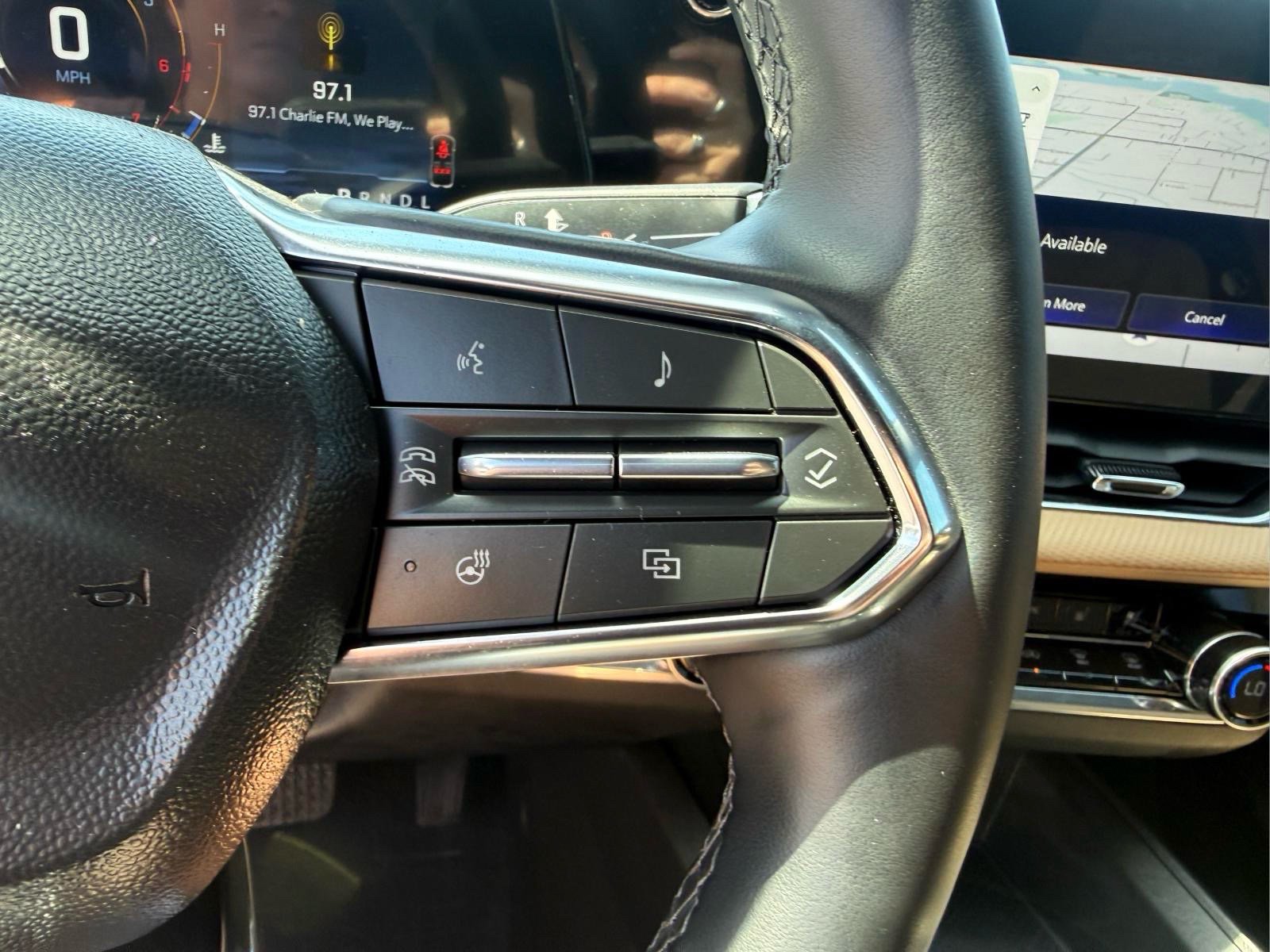 Used 2026 Chevrolet Equinox ACTIV w/ Convenience Package III AWD/4WD image 36