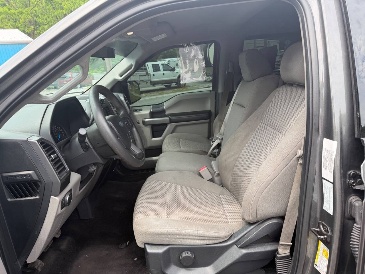 Used 2017 Ford F150 XLT AWD/4WD image 15