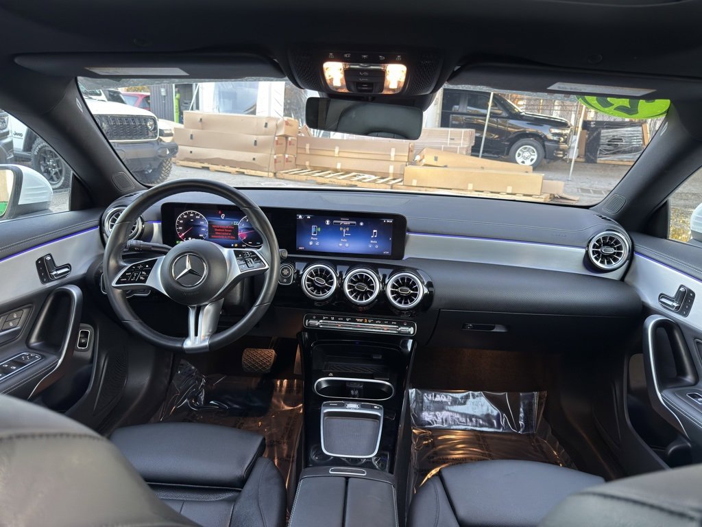 Used 2025 Mercedes-Benz CLA 250 image 33