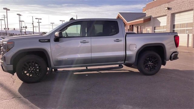 Used 2025 GMC Sierra 1500 Elevation w/ Preferred Package image 6
