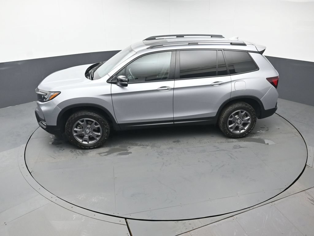Certified 2024 Honda Passport TrailSport image 40