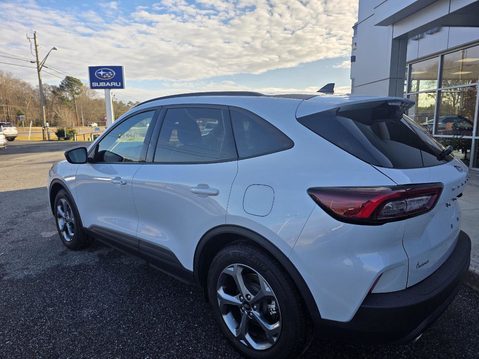 Used 2025 Ford Escape ST-Line image 7