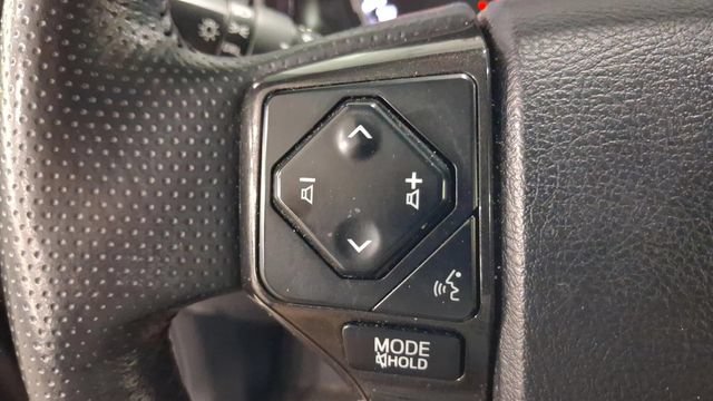 Used 2023 Toyota 4Runner TRD Off-Road Premium w/ Off Road Premium Plus Package AWD/4WD image 29