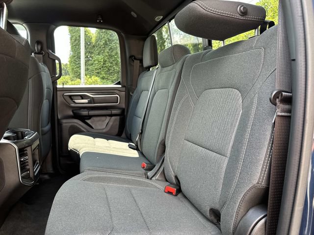 Used 2022 RAM 1500 Big Horn AWD/4WD image 35