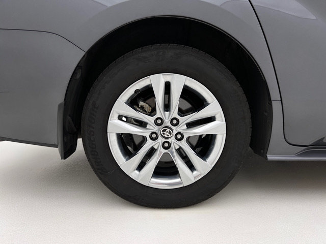 Used 2025 Toyota Sienna XLE w/ XLE Plus Package AWD/4WD image 31