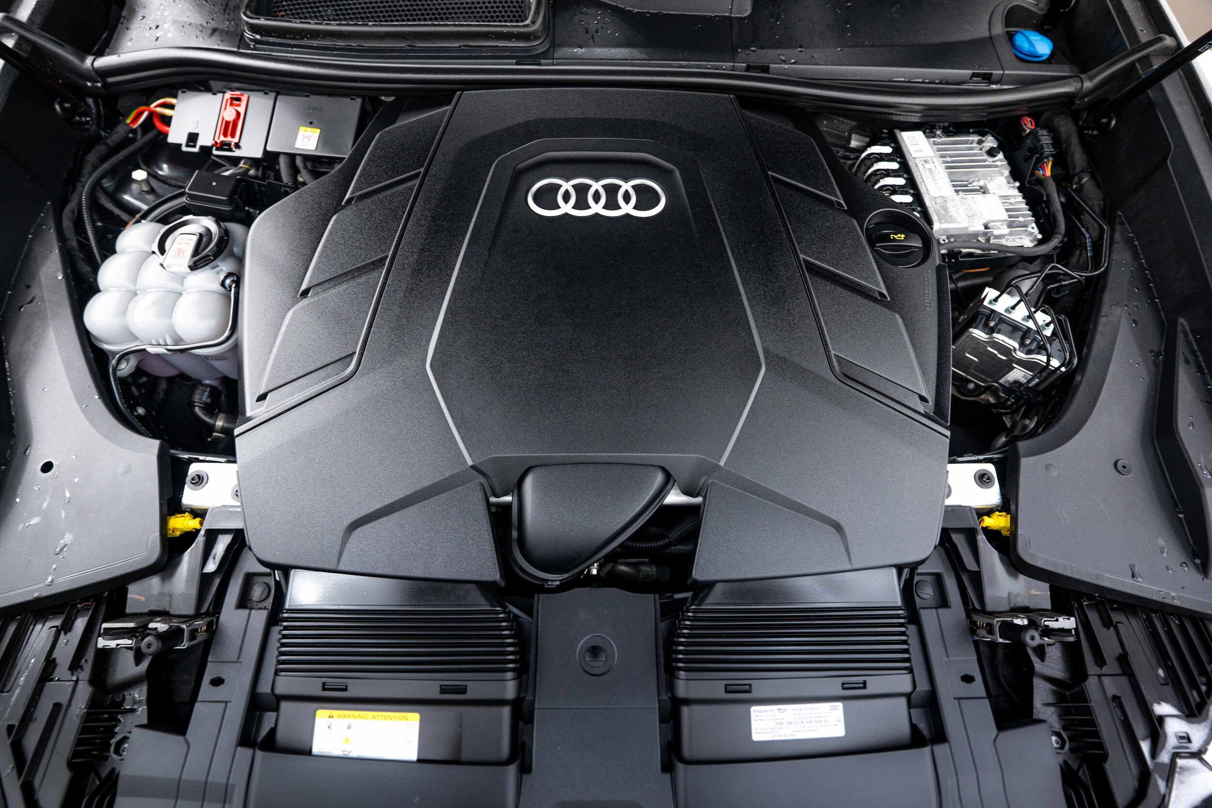 Certified 2023 Audi Q8 Premium Plus w/ Premium Plus Package AWD/4WD image 23