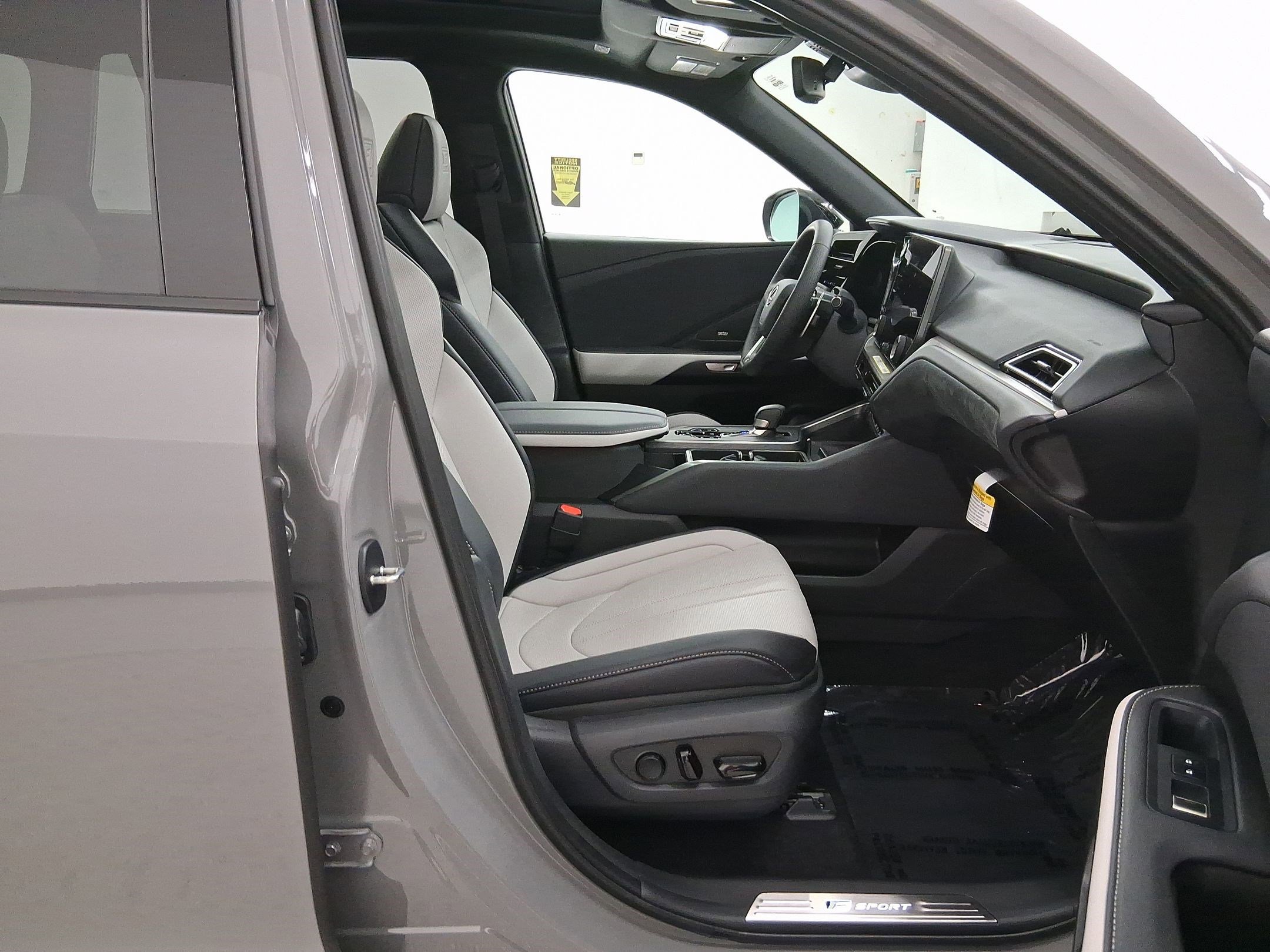 New 2026 Lexus TX 350 AWD image 29