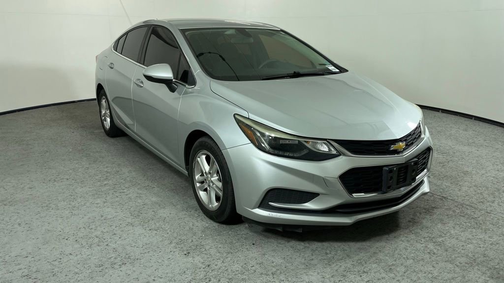 Used 2018 Chevrolet Cruze LT w/ LT Fleet Convenience Package