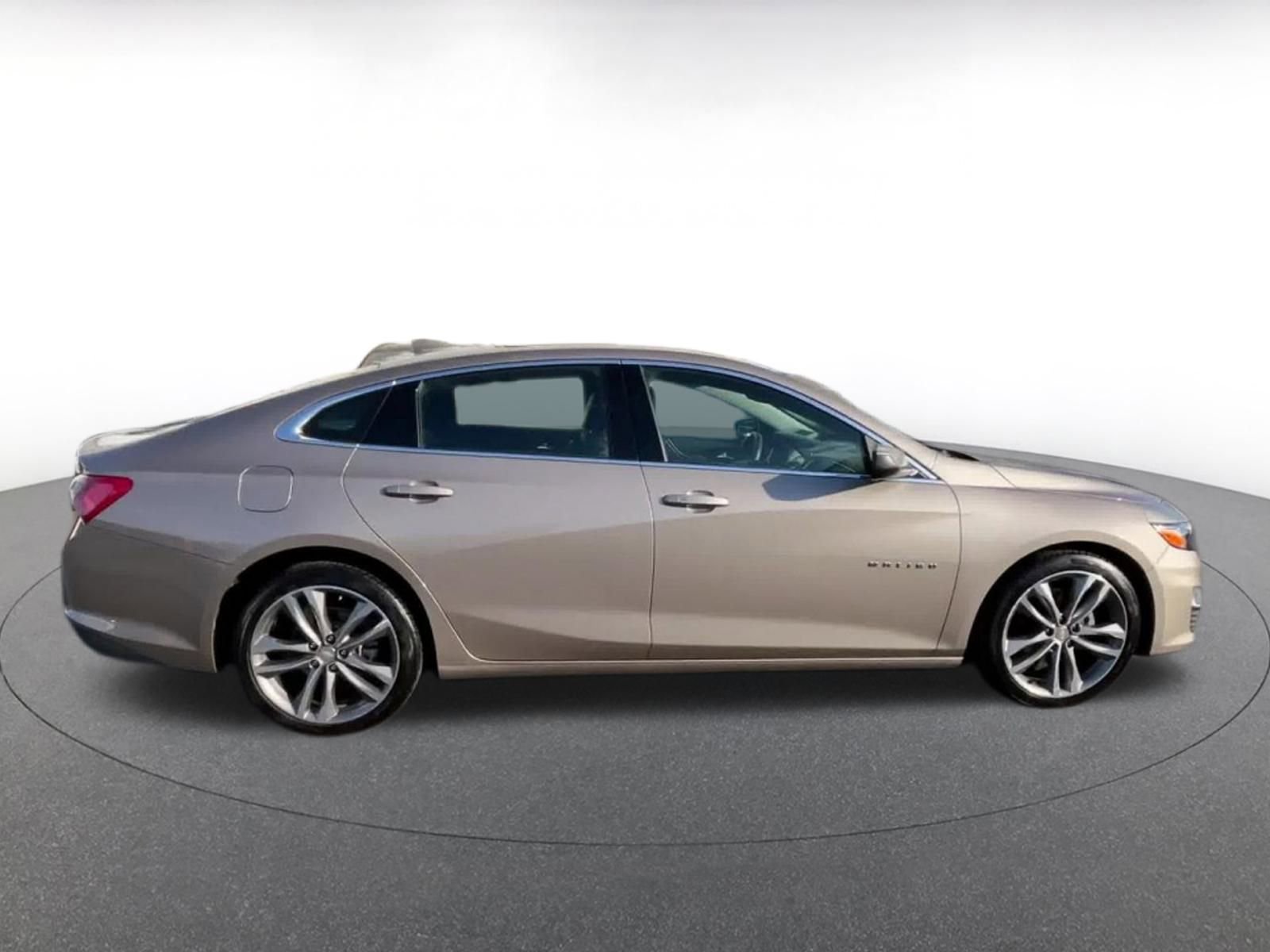 Used 2024 Chevrolet Malibu LT image 16