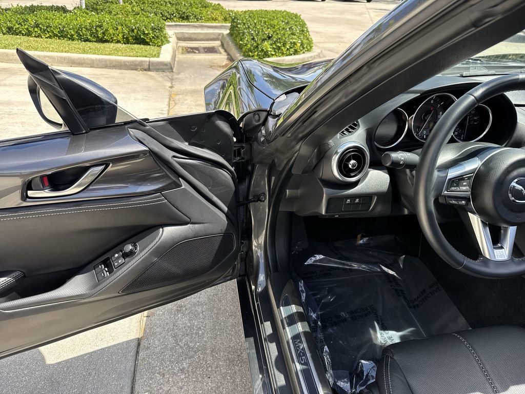 Used 2023 MAZDA MX-5 Miata Grand Touring image 17