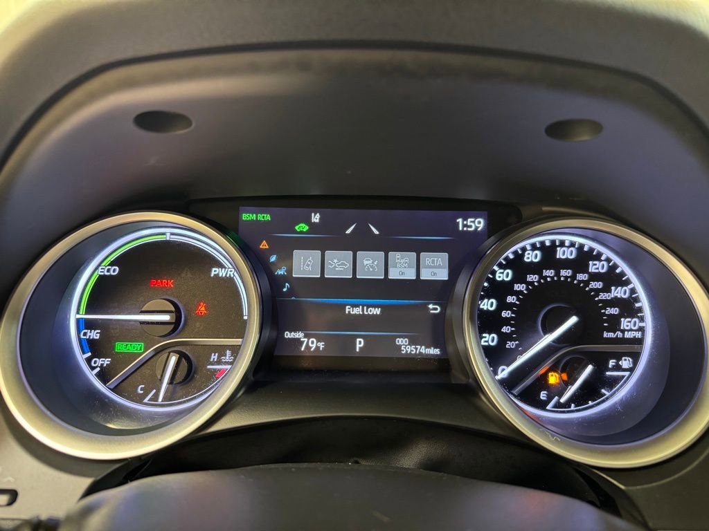 Used 2021 Toyota Camry XLE FWD image 28