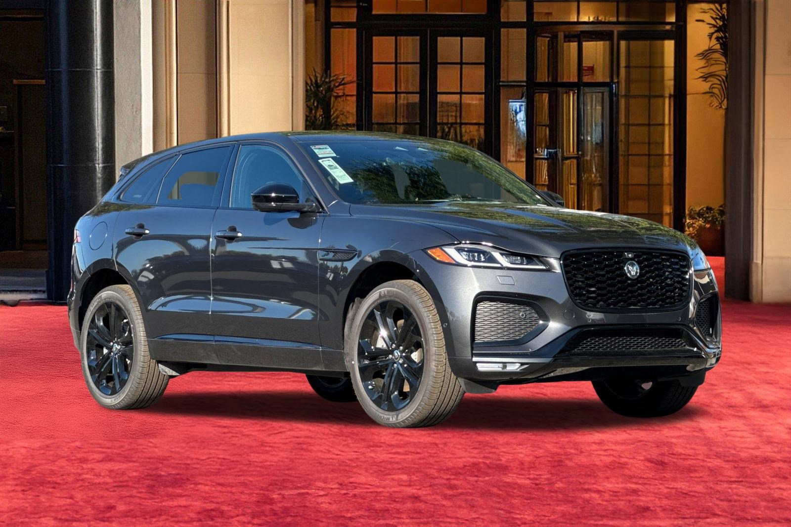 New 2026 Jaguar F-PACE R-Dynamic S image 8