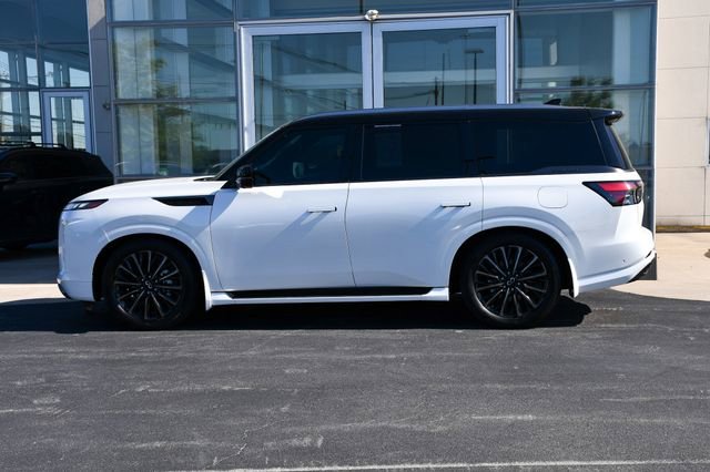 Used 2025 INFINITI QX80 Autograph AWD/4WD image 11